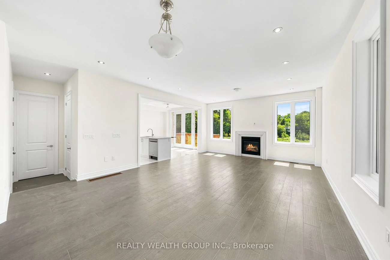 261, Seaview, Queensville, East Gwillimbury