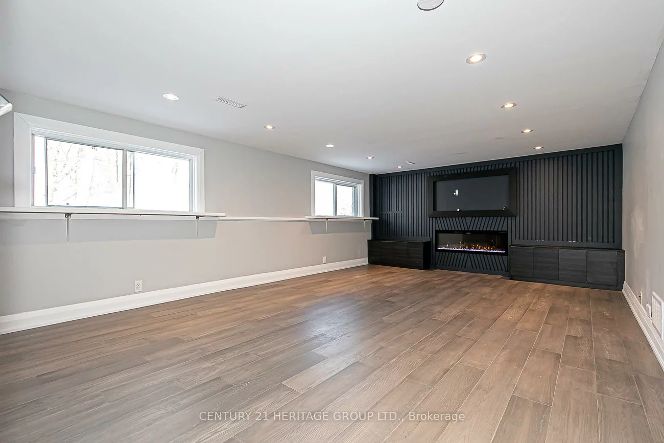 23, Tall Pines, Holland Landing, East Gwillimbury