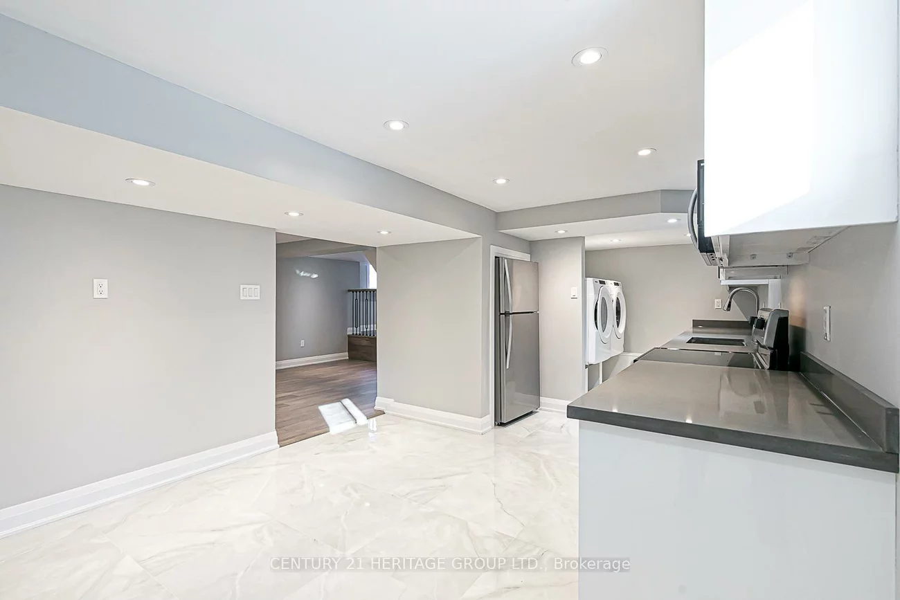 23, Tall Pines, Holland Landing, East Gwillimbury