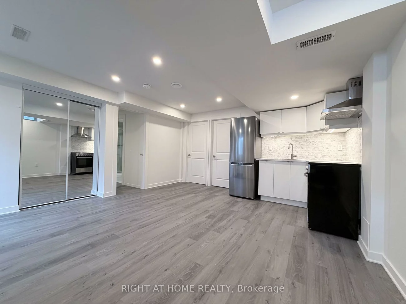 516, Seaview, Queensville, East Gwillimbury