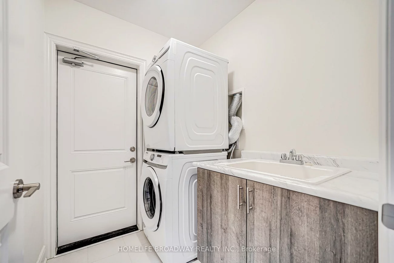 30, Tremoy, Holland Landing, East Gwillimbury