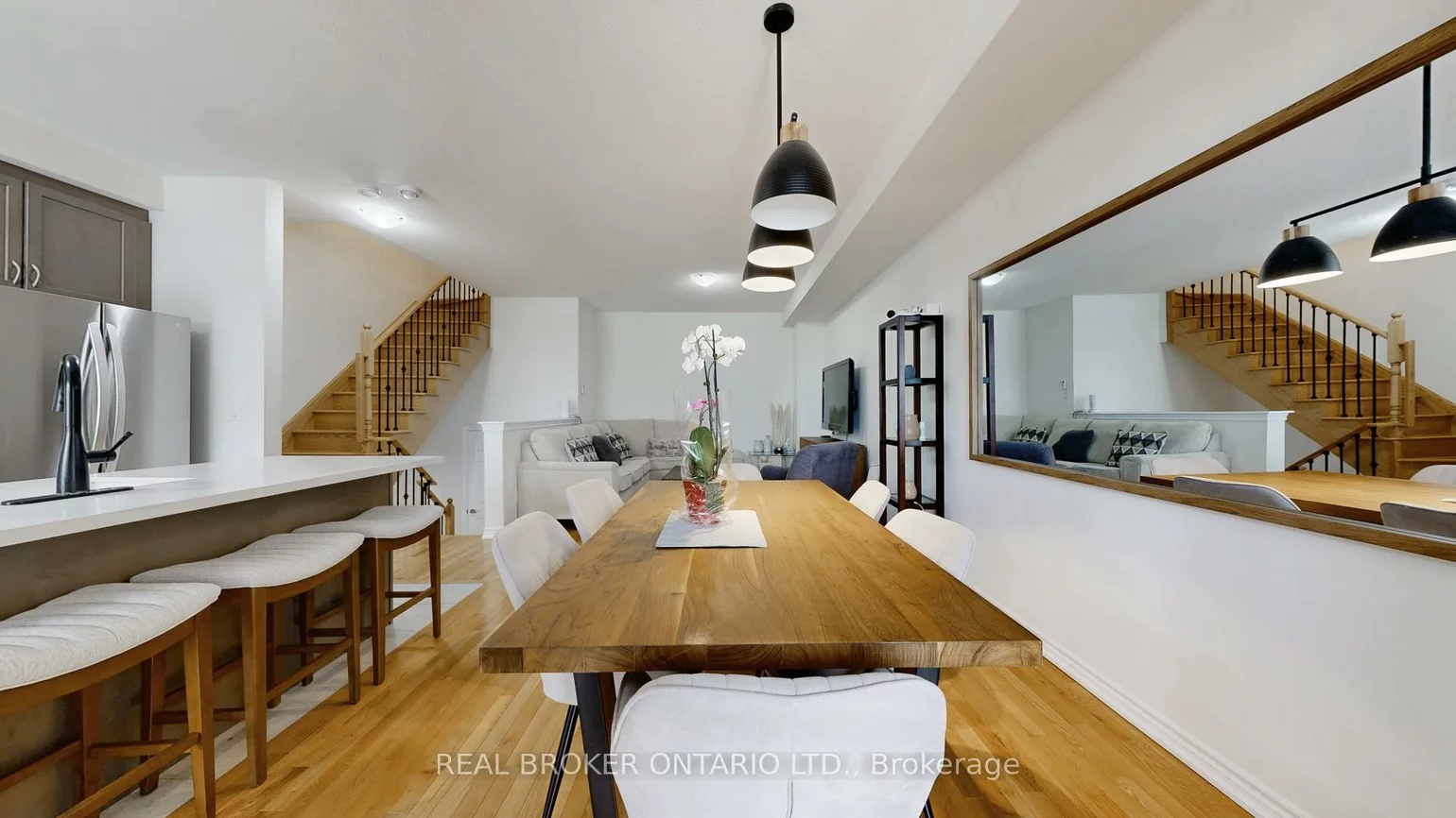 17, Blackpool, Queensville, East Gwillimbury