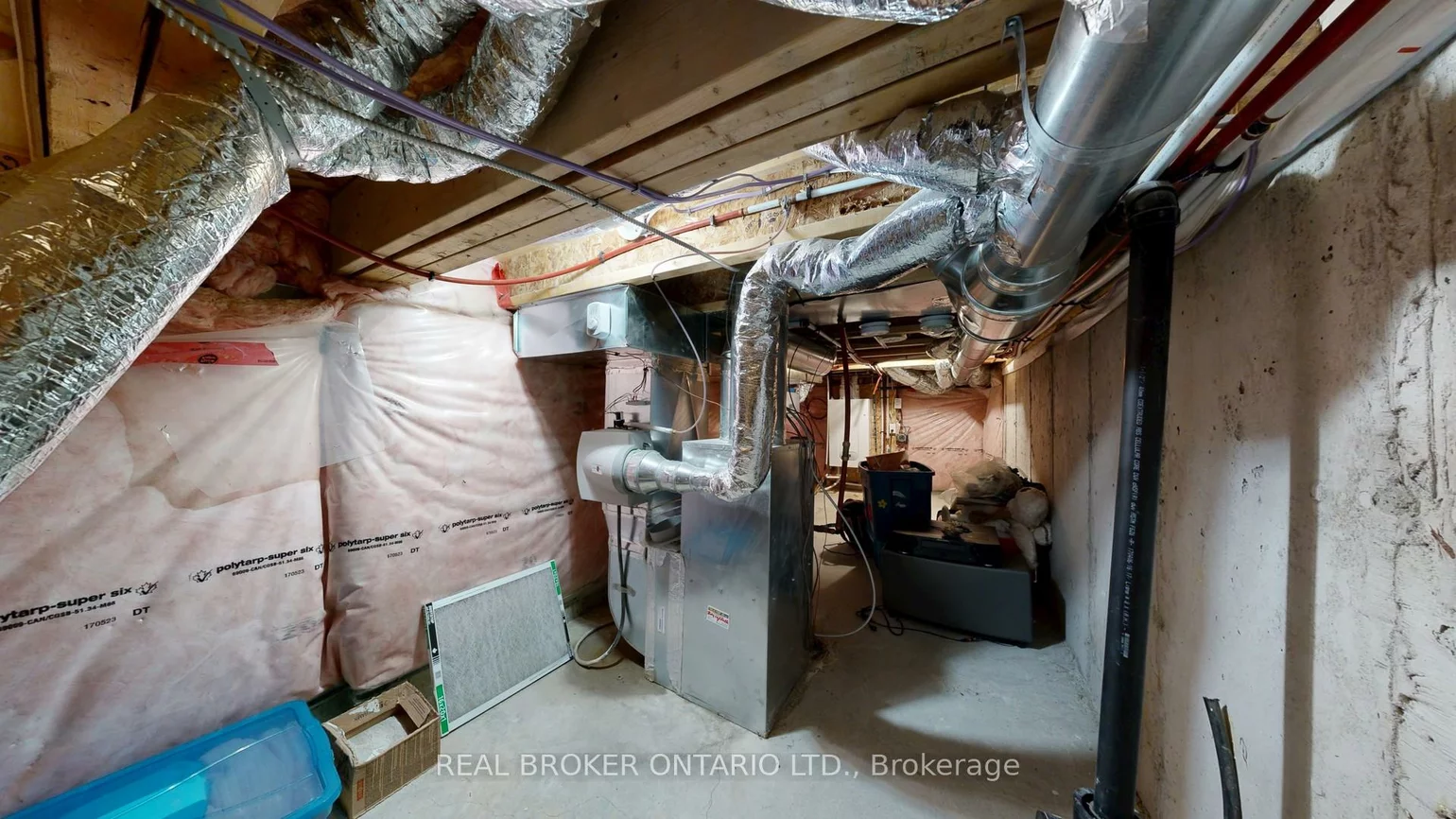 17, Blackpool, Queensville, East Gwillimbury