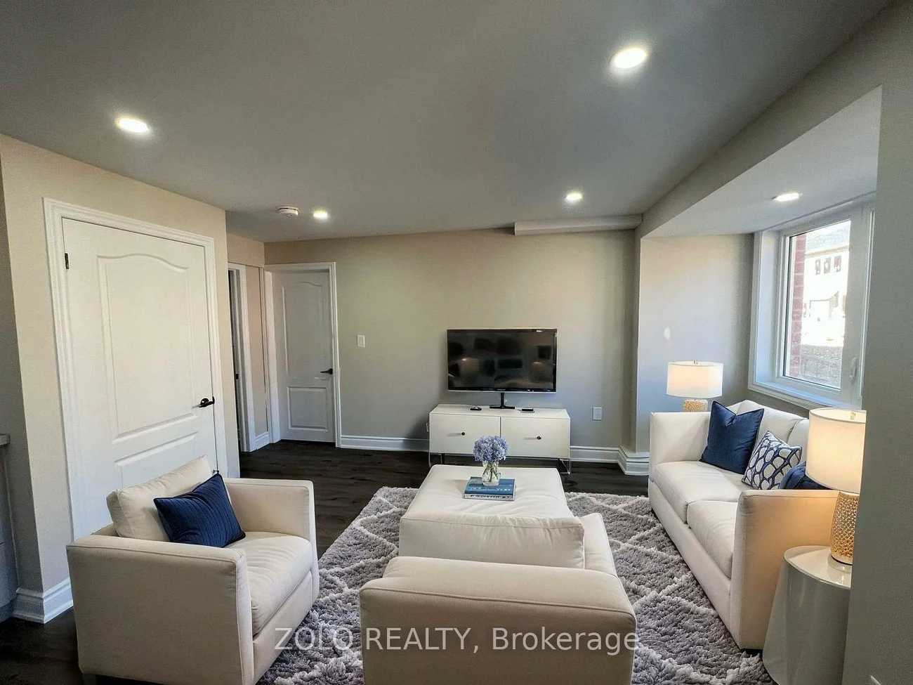 102, Watershed, Queensville, East Gwillimbury