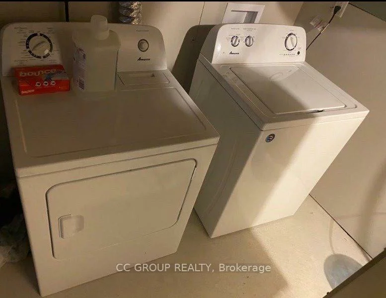 35, Kavanagh, Sharon, East Gwillimbury