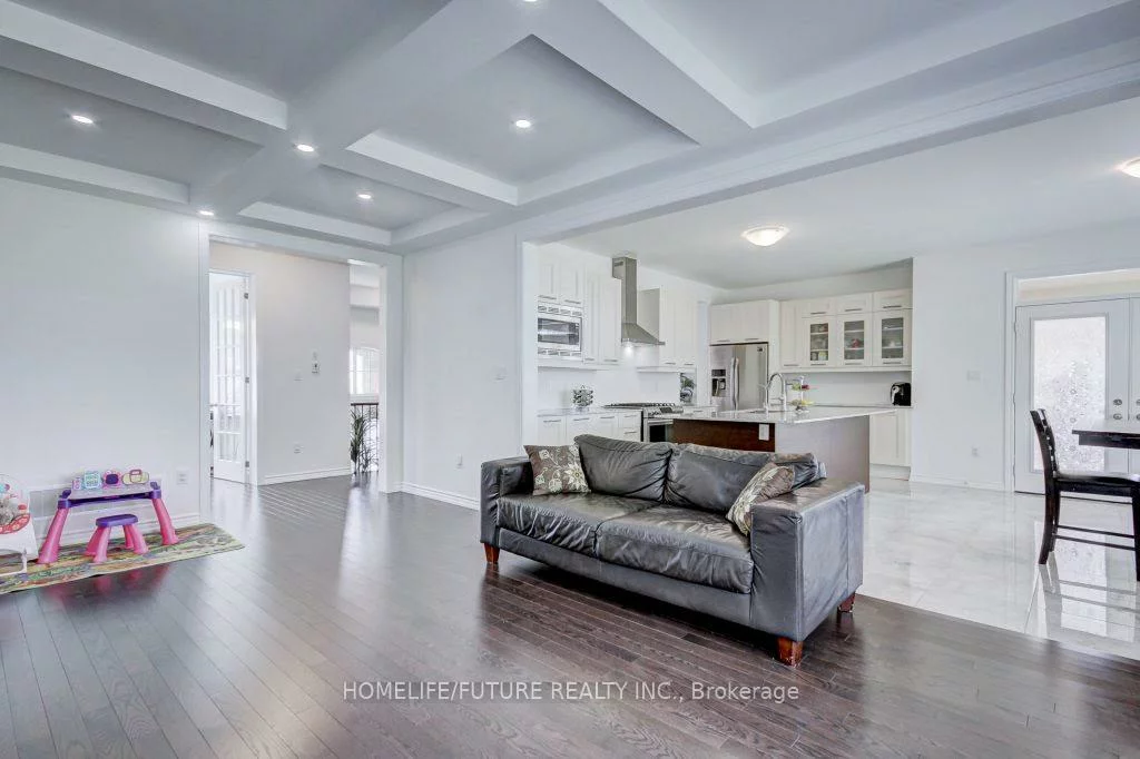 58, Ridge Gate, Mt Albert, East Gwillimbury