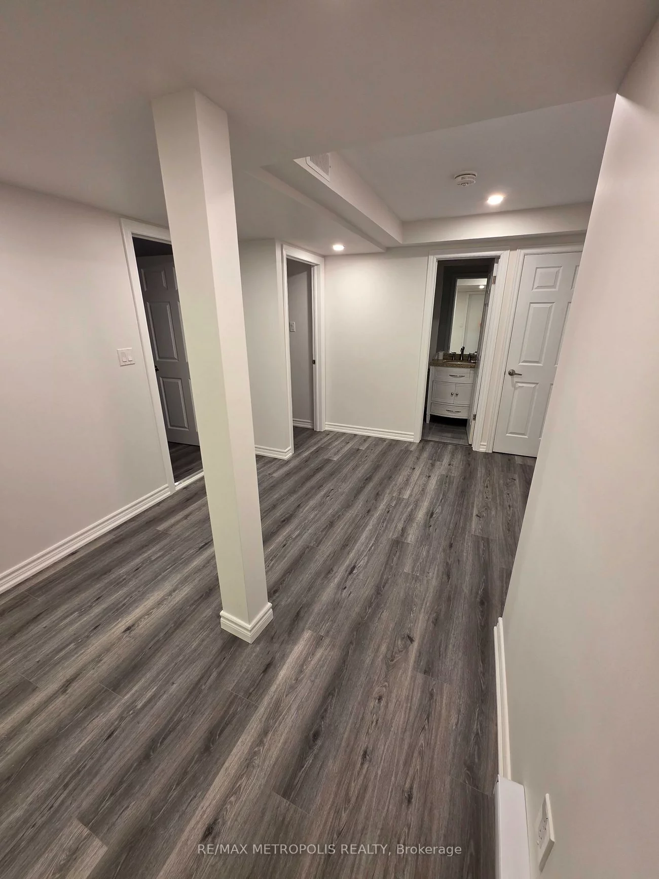 301, Seaview, Queensville, East Gwillimbury