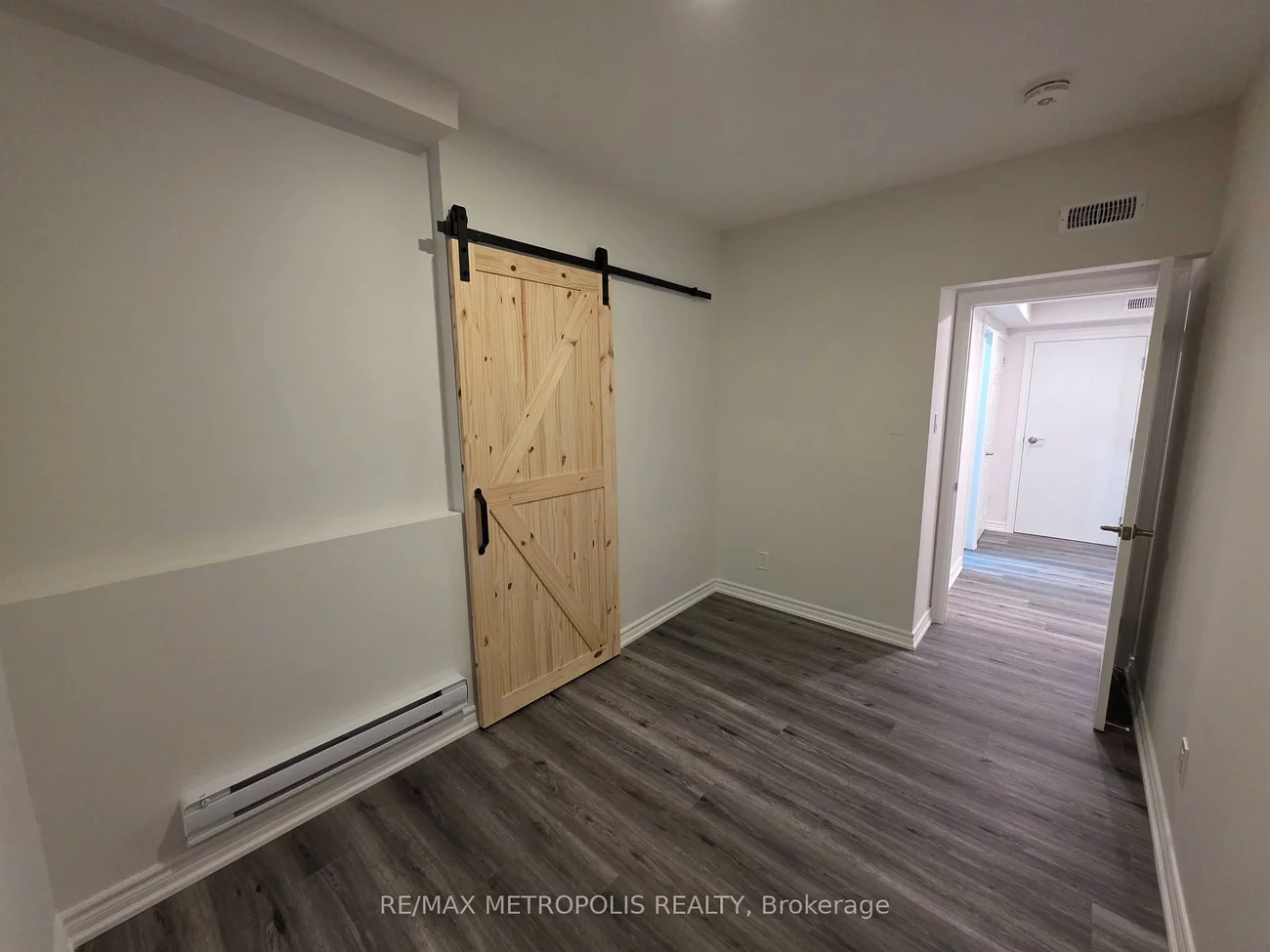 301, Seaview, Queensville, East Gwillimbury