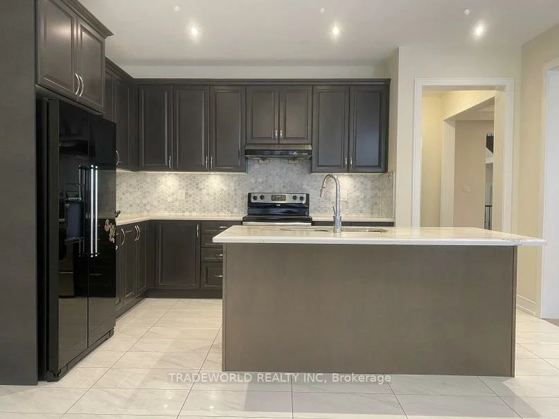 42, Ben Sinclair, Queensville, East Gwillimbury