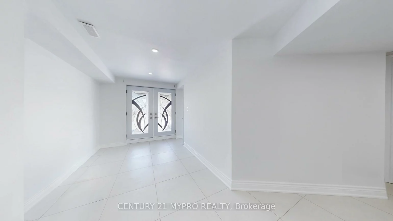 13, Manor Glen, Mt Albert, East Gwillimbury