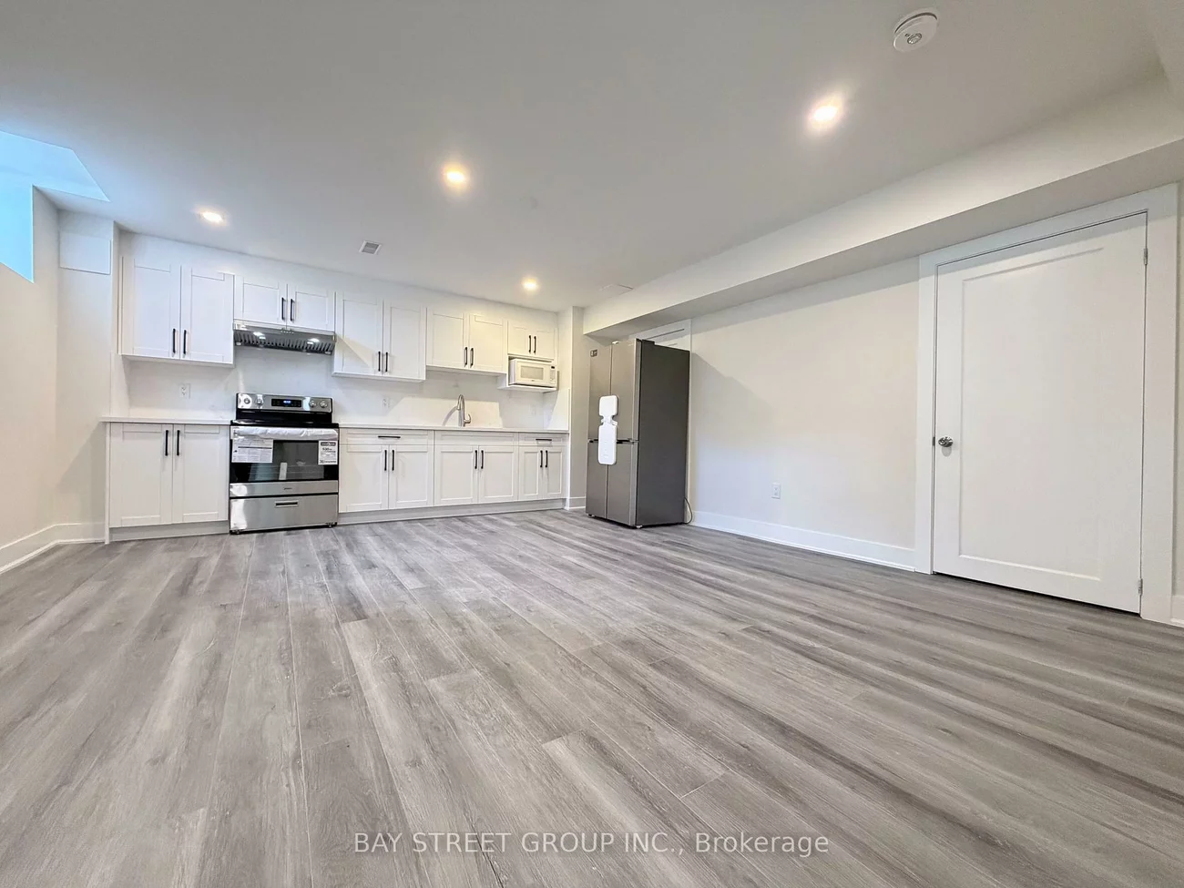 1, Kenneth Ross, Sharon, East Gwillimbury