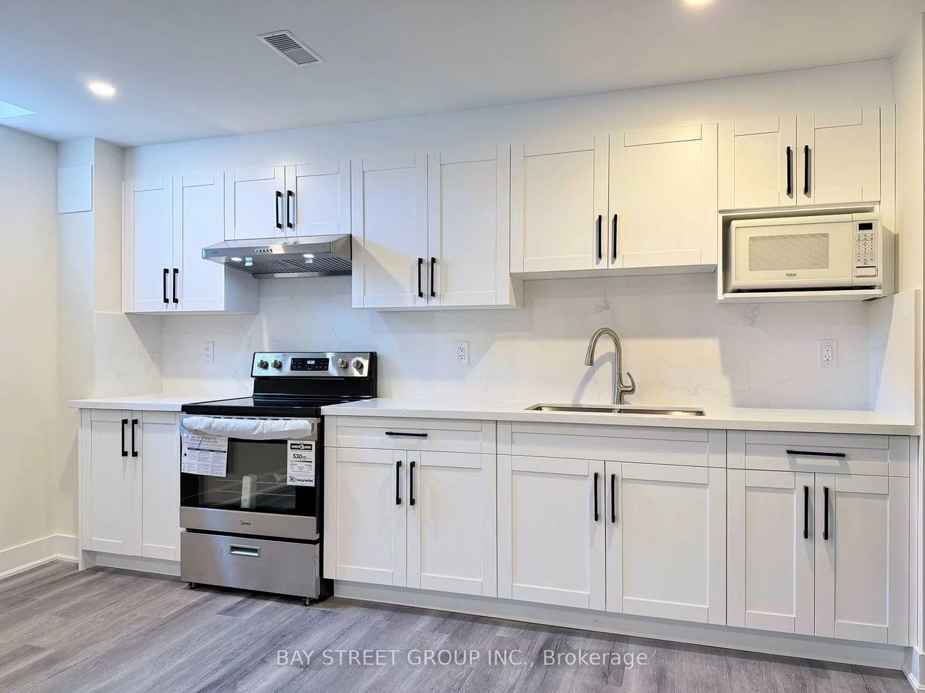 1, Kenneth Ross, Sharon, East Gwillimbury