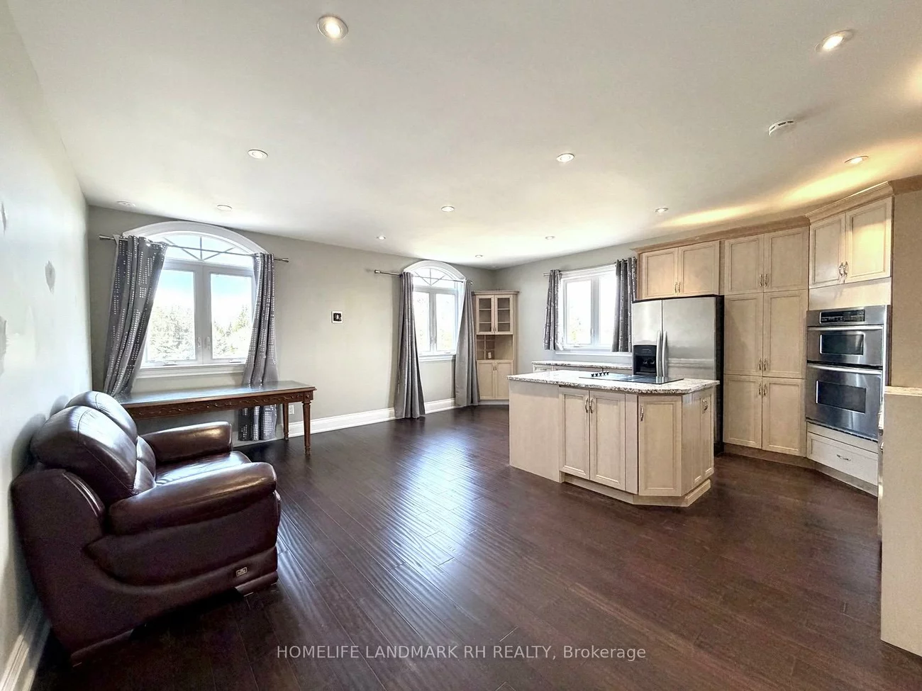 17669, Warden, Rural East Gwillimbury, East Gwillimbury