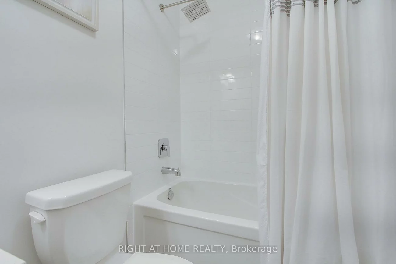 29, Pear Blossom, Holland Landing, East Gwillimbury