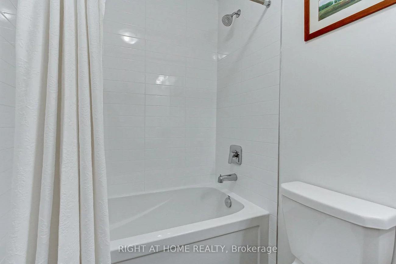 29, Pear Blossom, Holland Landing, East Gwillimbury