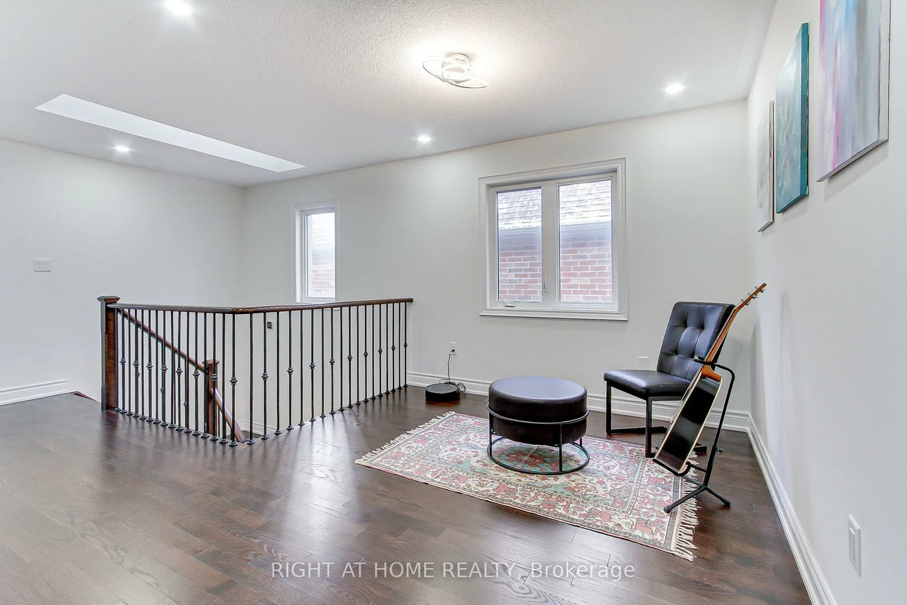 29, Pear Blossom, Holland Landing, East Gwillimbury