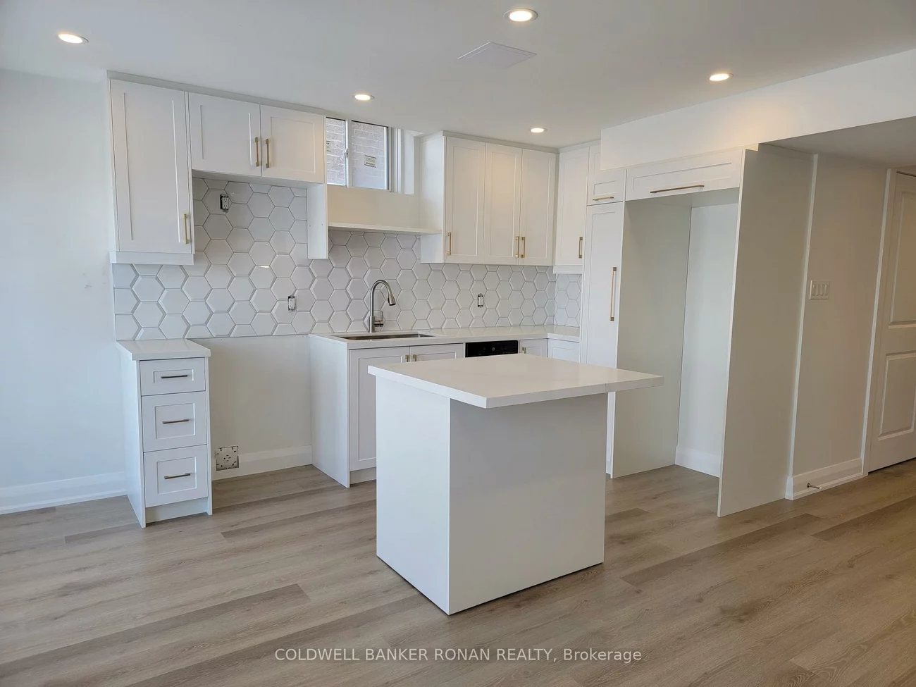 6, Frank Kelly, Holland Landing, East Gwillimbury