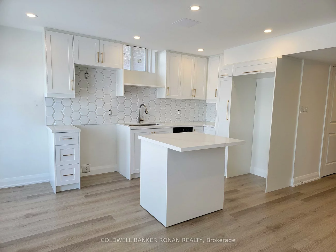 6, Frank Kelly, Holland Landing, East Gwillimbury