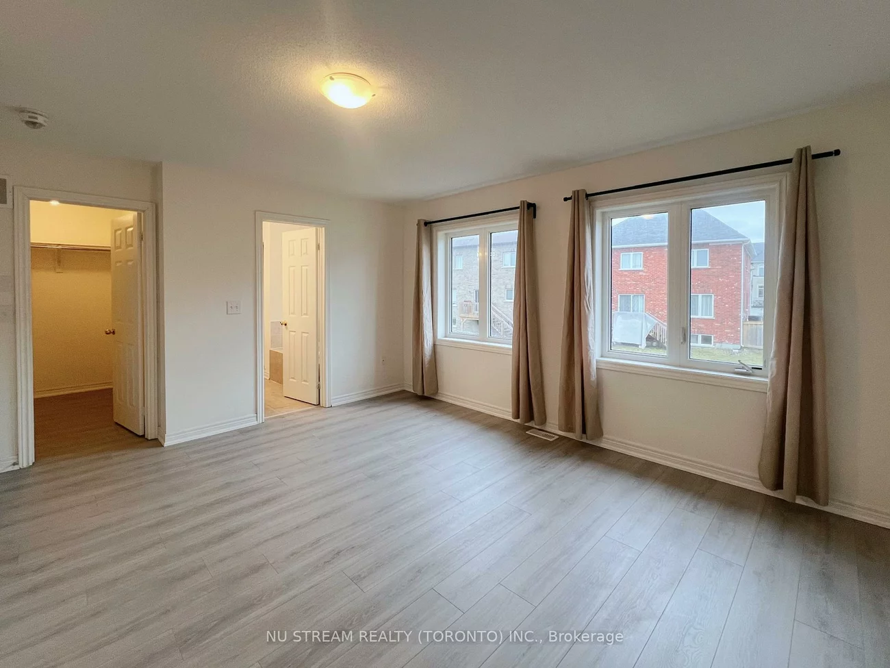 37, Kavanagh, Sharon, East Gwillimbury