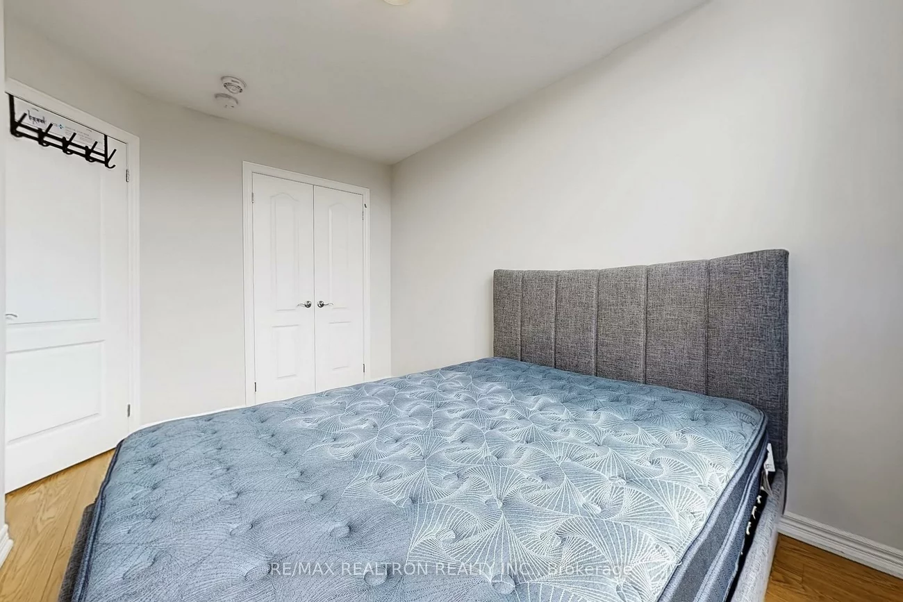 7, Zenyatta, Holland Landing, East Gwillimbury