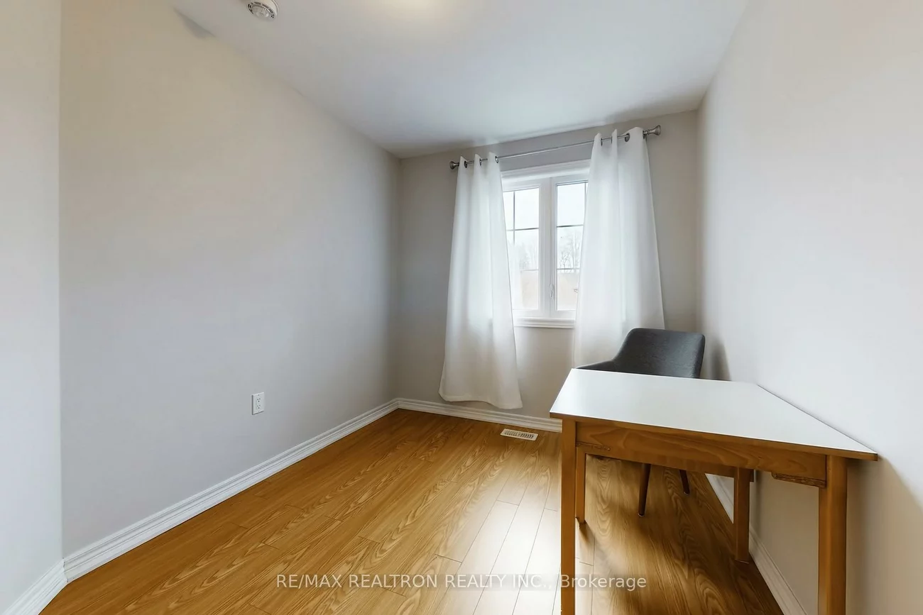 7, Zenyatta, Holland Landing, East Gwillimbury