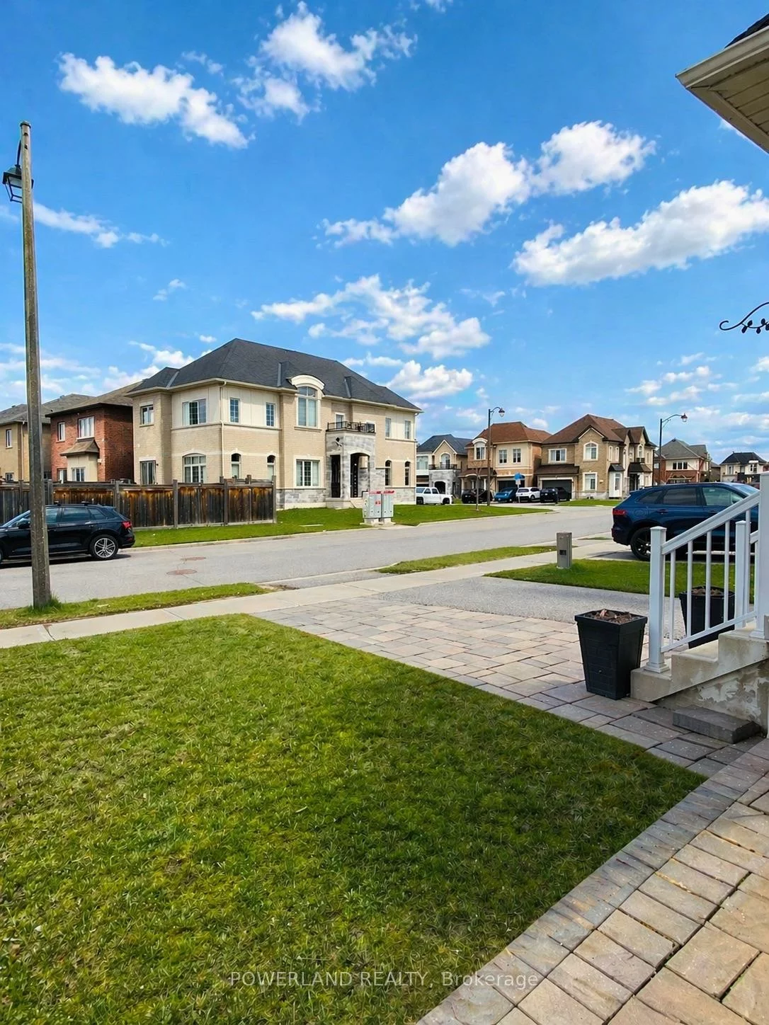 35, Kavanagh, Sharon, East Gwillimbury