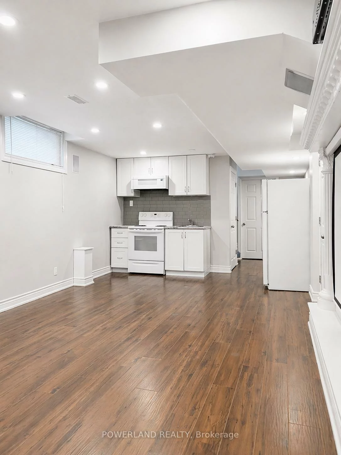 35, Kavanagh, Sharon, East Gwillimbury