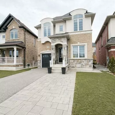 35, Kavanagh, Sharon, East Gwillimbury