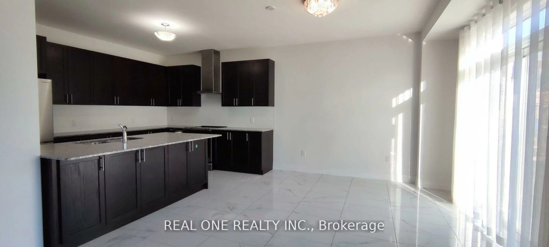 22, Cloverridge, Holland Landing, East Gwillimbury