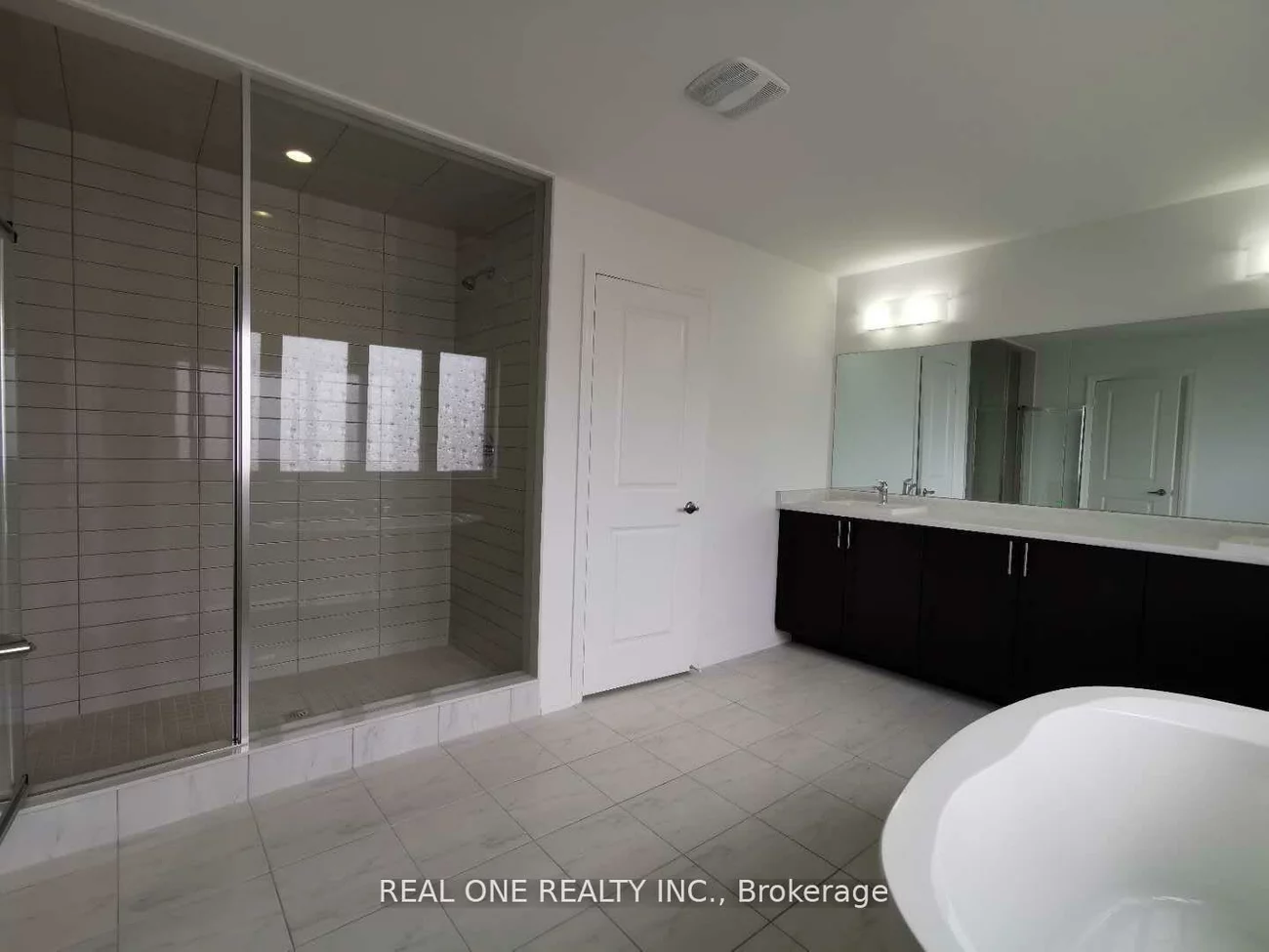 22, Cloverridge, Holland Landing, East Gwillimbury