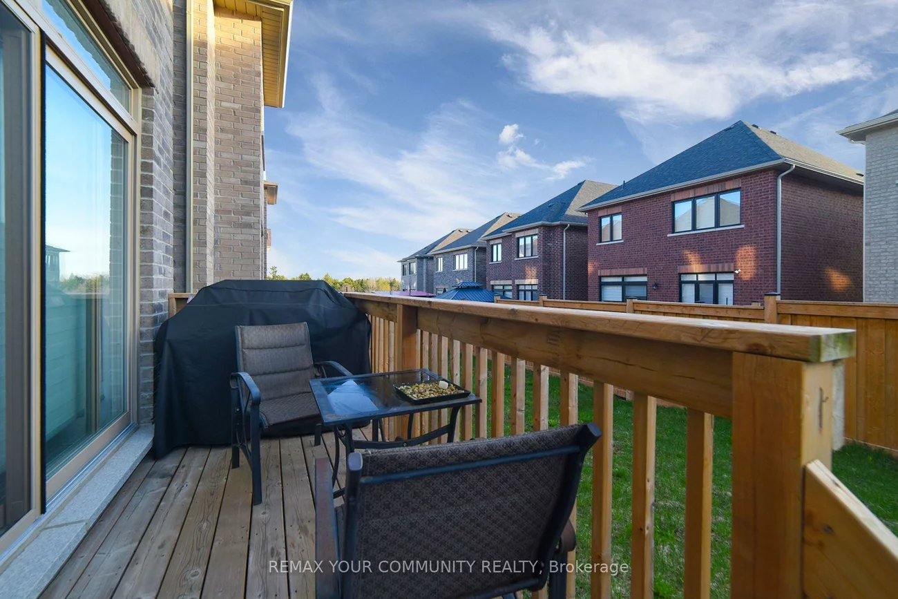 12, Viola, Sharon, East Gwillimbury
