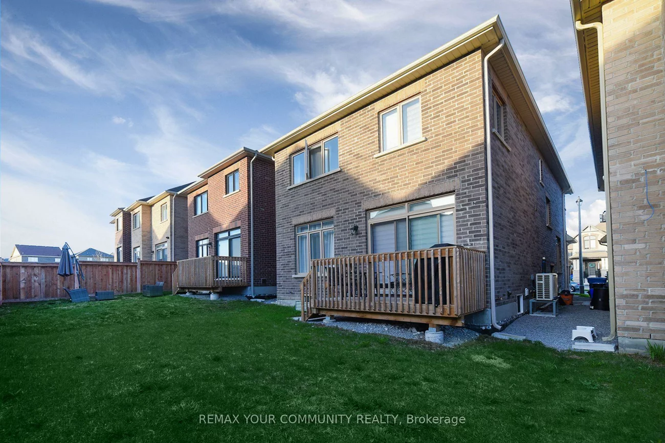 12, Viola, Sharon, East Gwillimbury