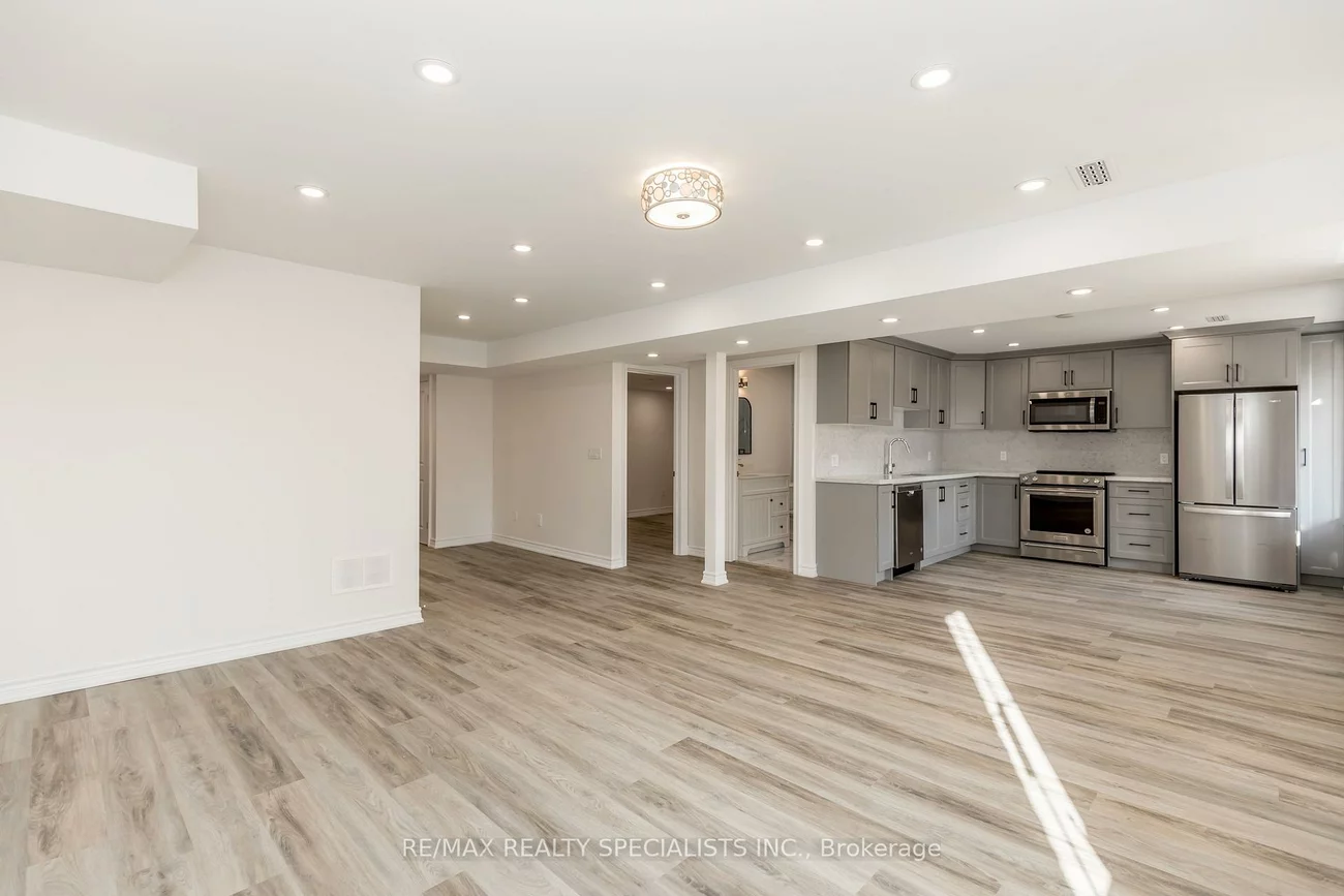 53, Ladder, Sharon, East Gwillimbury