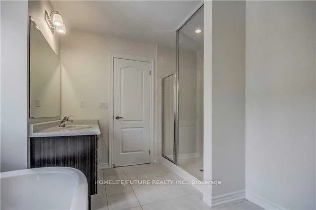 150, Chessington, Queensville, East Gwillimbury