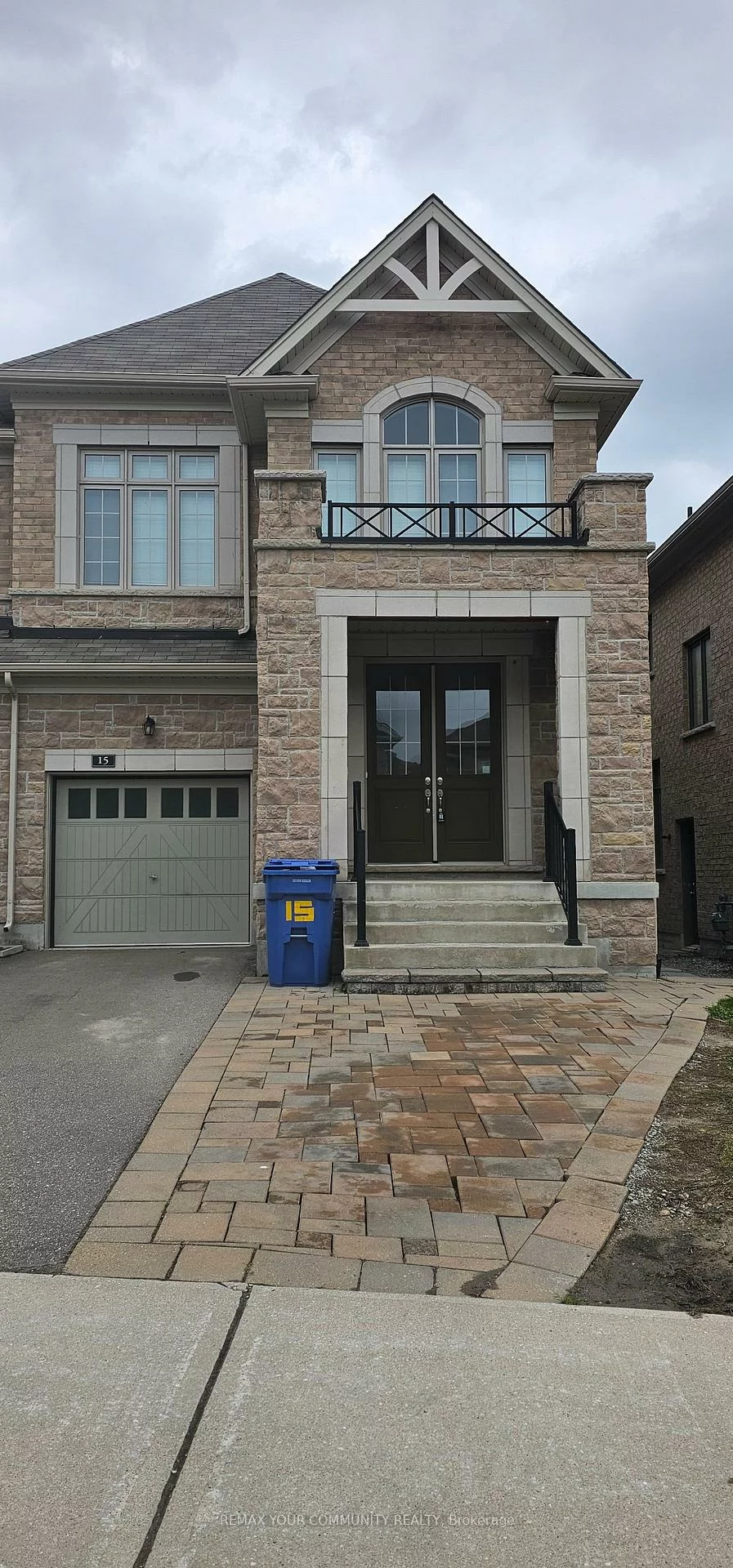 15, John Smith, Holland Landing, East Gwillimbury