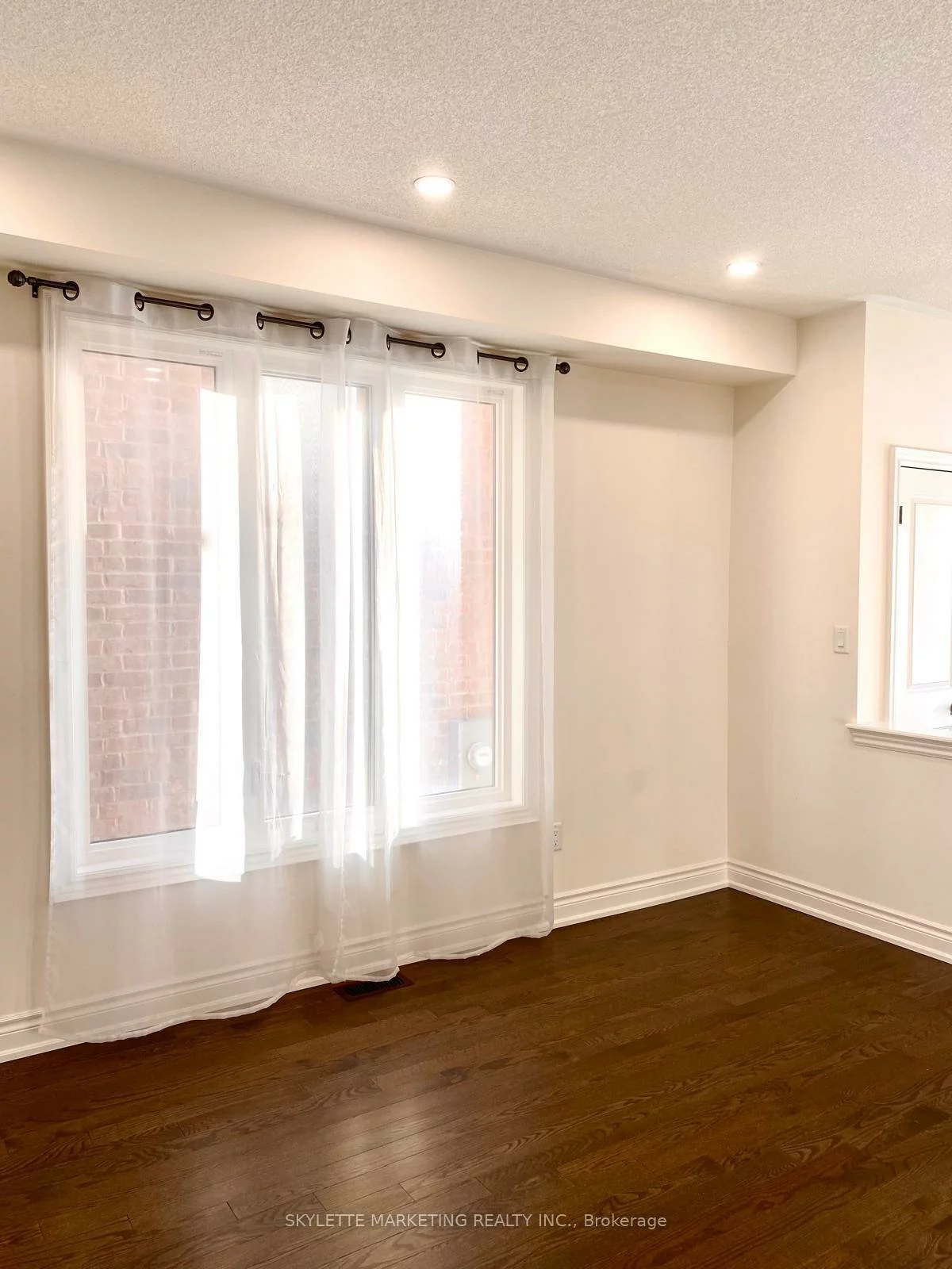 9, Grinnel, Sharon, East Gwillimbury