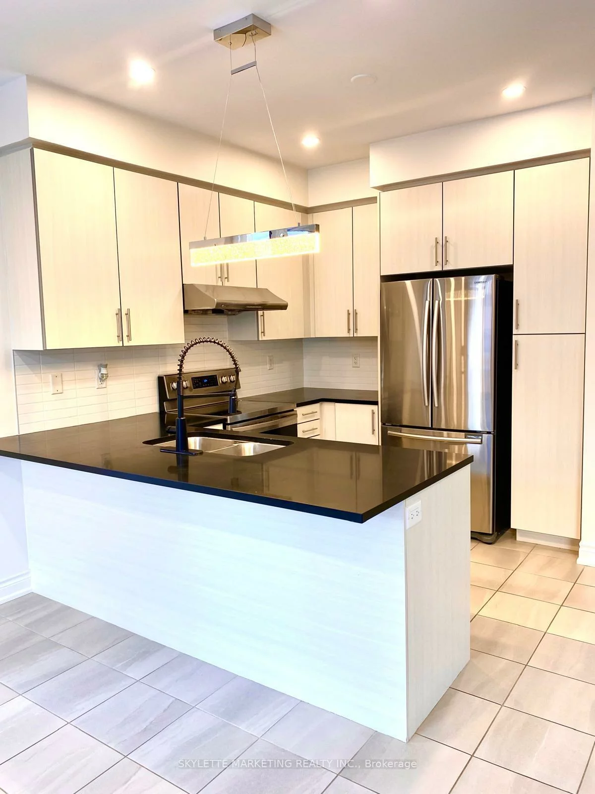 9, Grinnel, Sharon, East Gwillimbury
