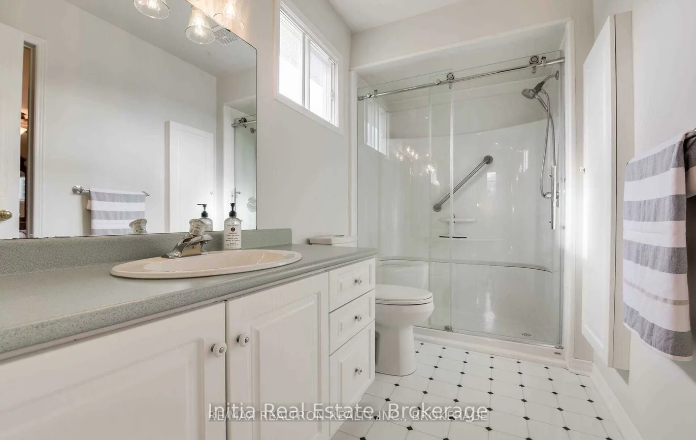 28, Summerhill, Holland Landing, East Gwillimbury