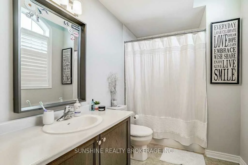 27, Foxberry, Sharon, East Gwillimbury
