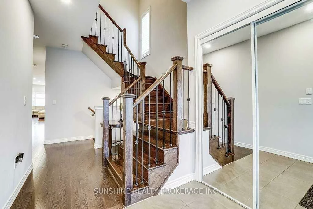27, Foxberry, Sharon, East Gwillimbury