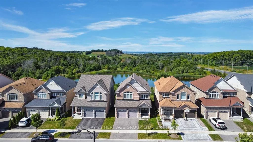 16, Old Field, Rural East Gwillimbury, East Gwillimbury