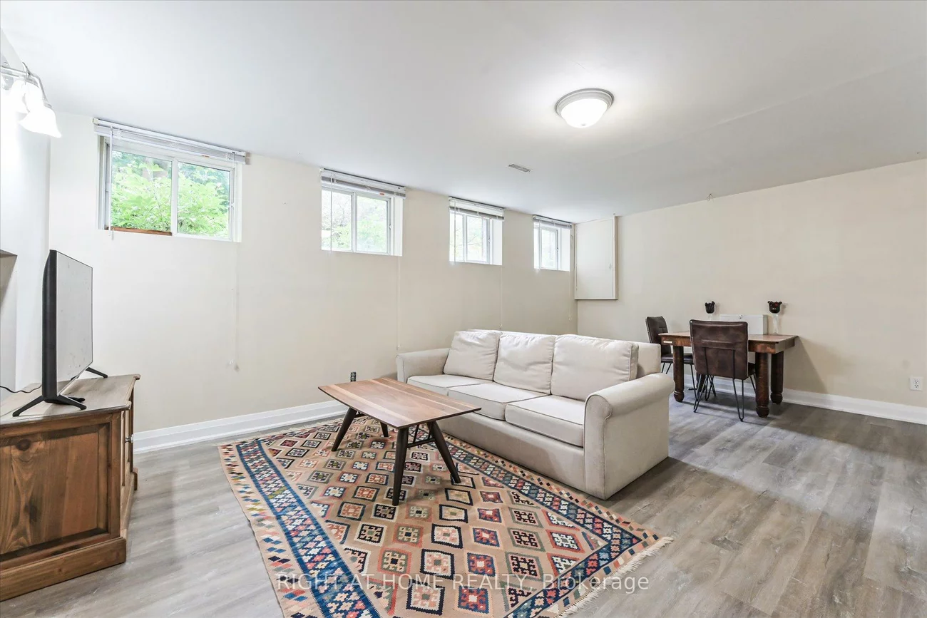 30, French, Holland Landing, East Gwillimbury