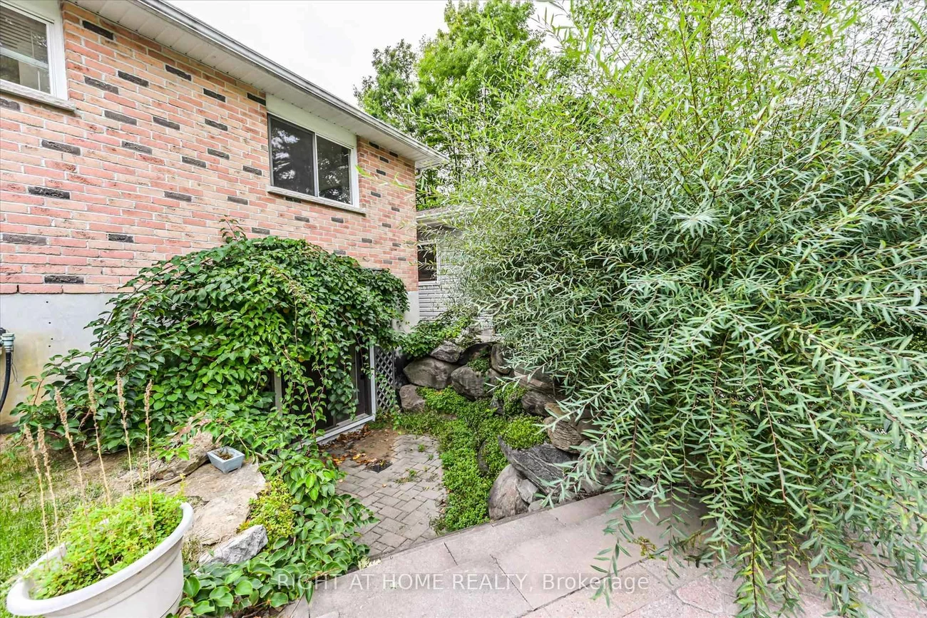 30, French, Holland Landing, East Gwillimbury