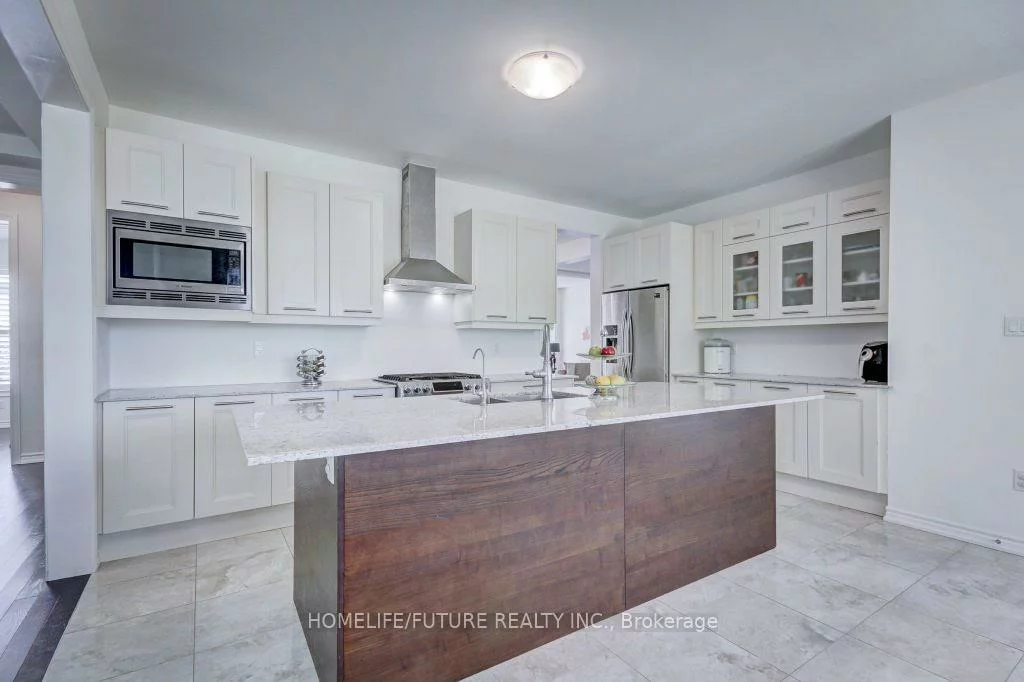 58, Ridge Gate, Mt Albert, East Gwillimbury