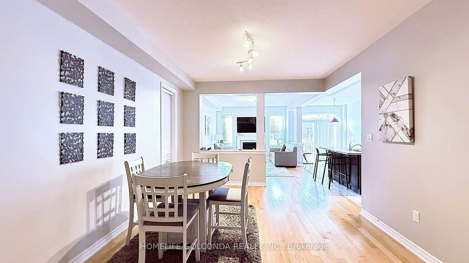 24, Applegate, Sharon, East Gwillimbury