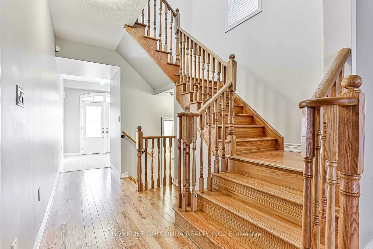 24, Applegate, Sharon, East Gwillimbury