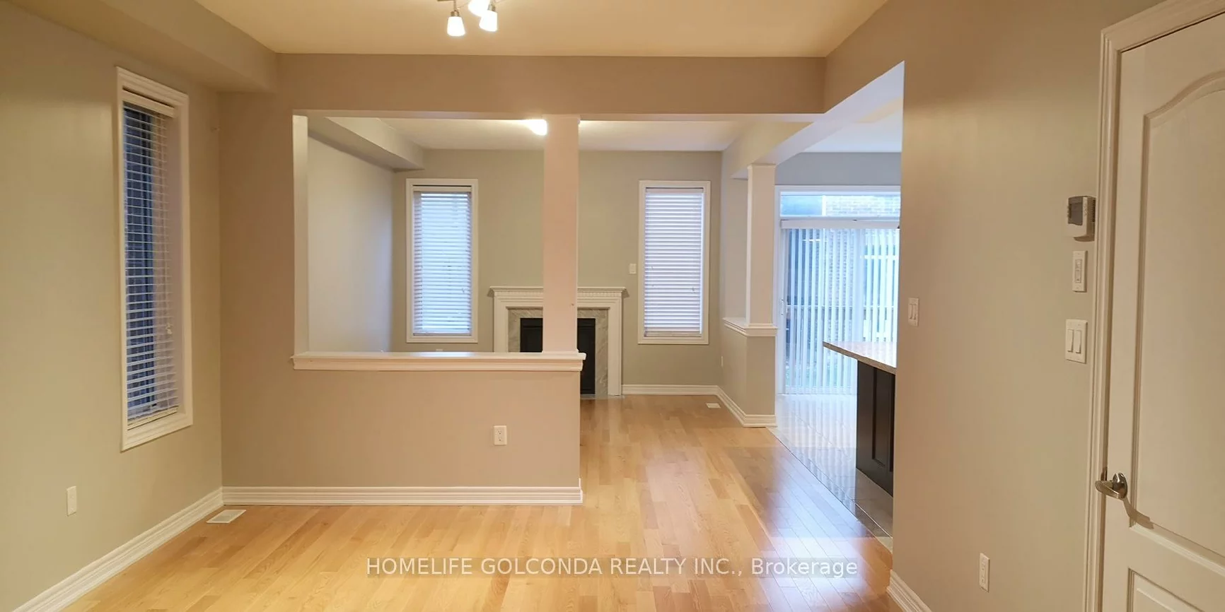 24, Applegate, Sharon, East Gwillimbury