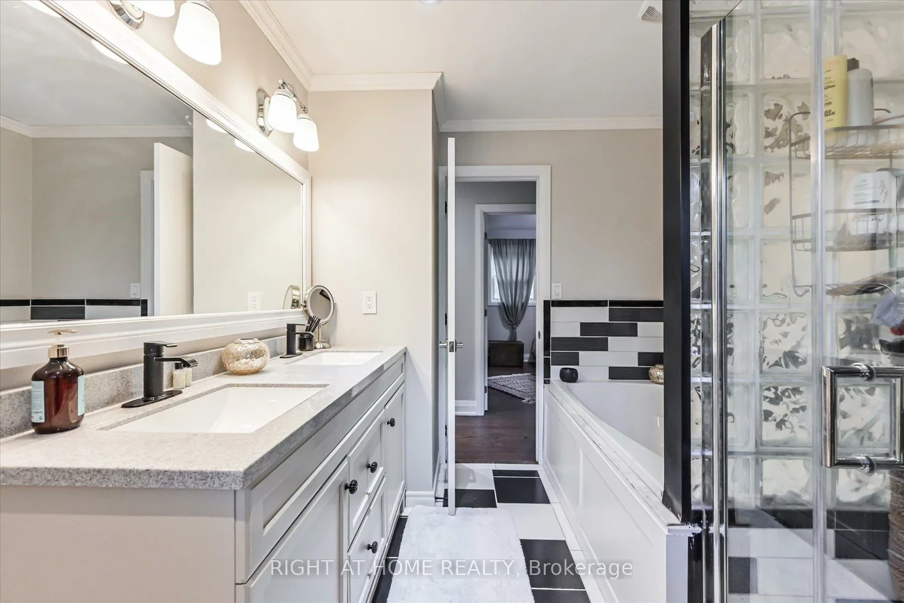 30, French, Holland Landing, East Gwillimbury