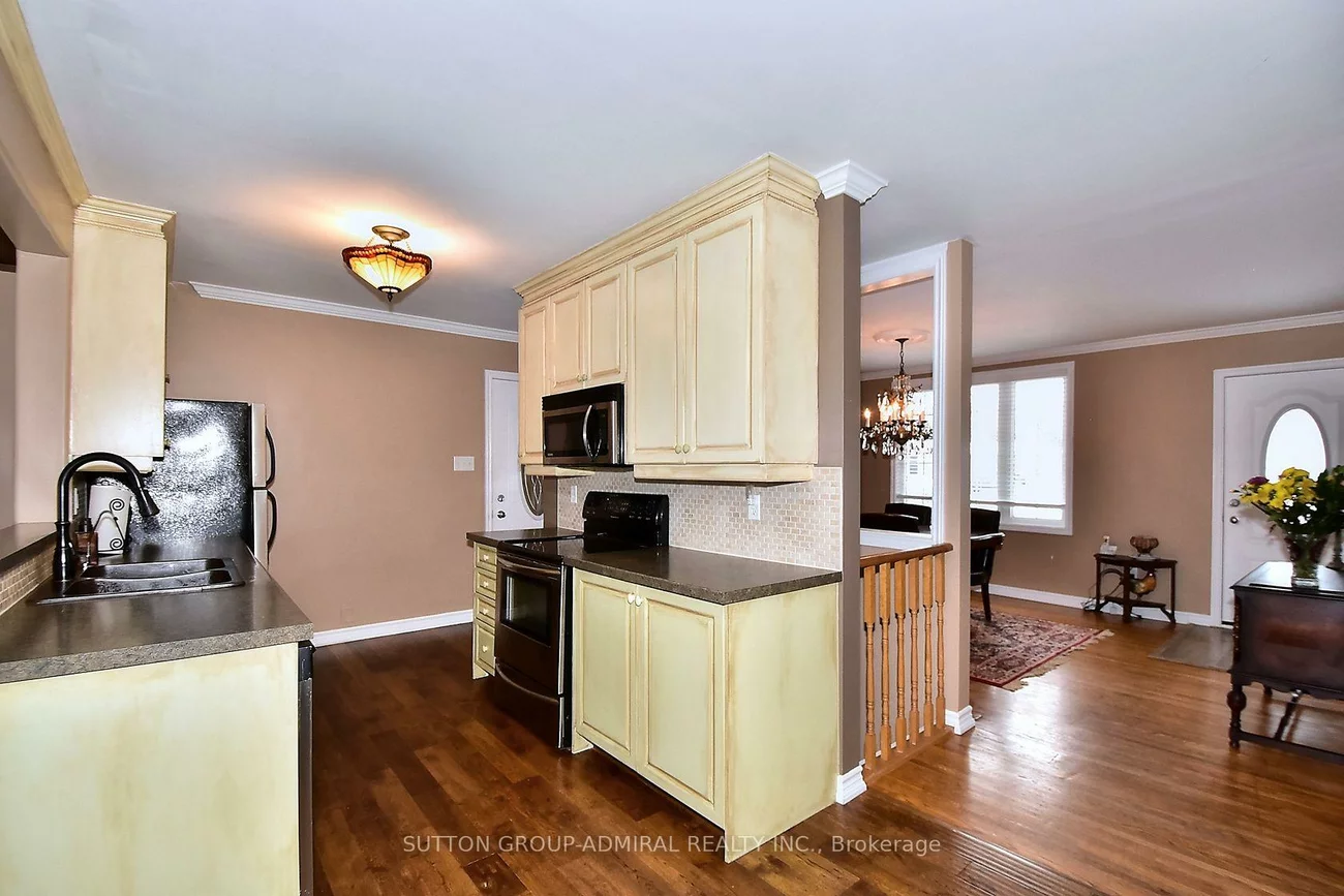 62, May, Sharon, East Gwillimbury