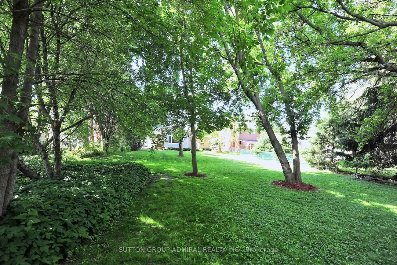 62, May, Sharon, East Gwillimbury